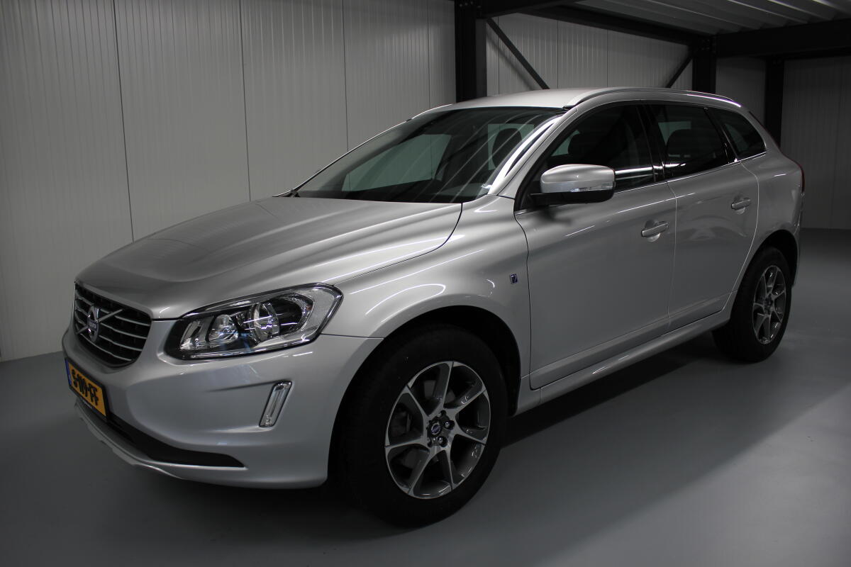 Volvo XC60-2023-02-14 14:54:00