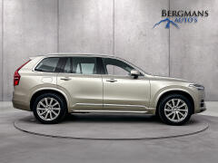 Volvo-XC90-10
