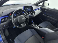 Toyota-C-HR-9