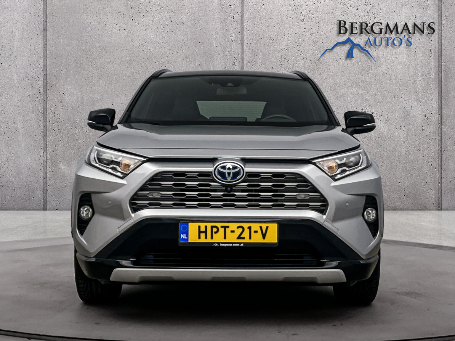 Toyota-RAV4-15