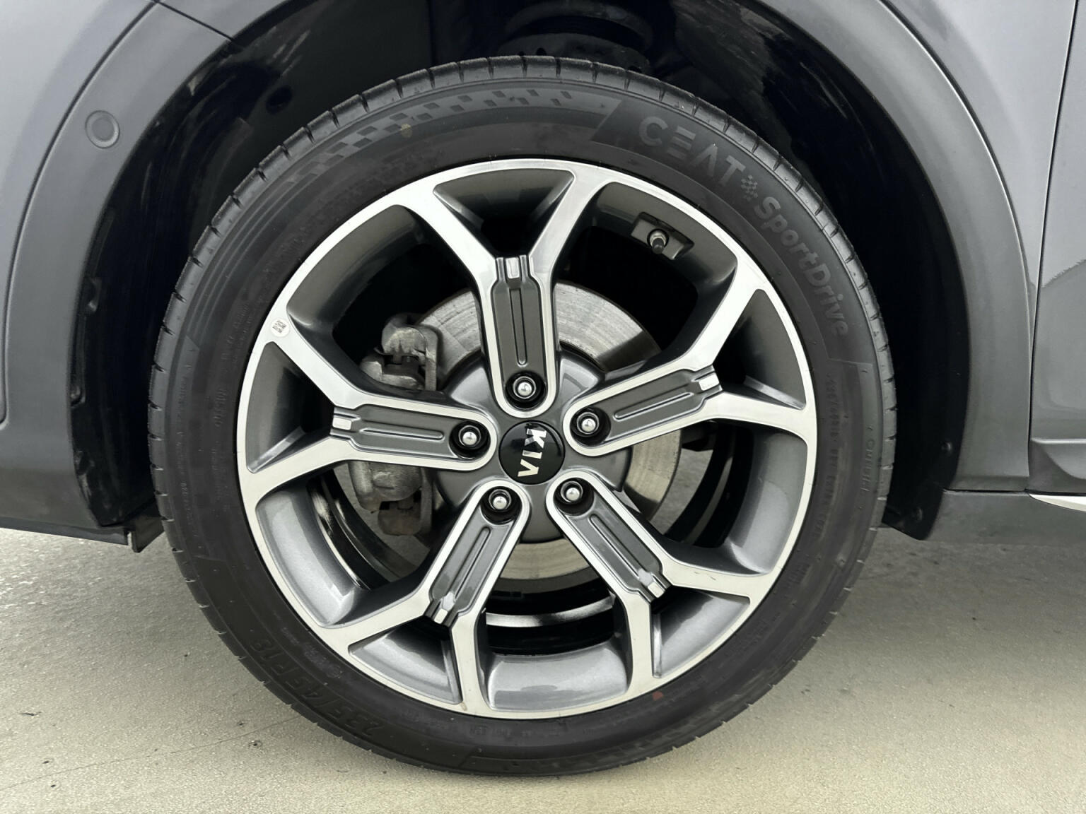 Kia-Xceed-10