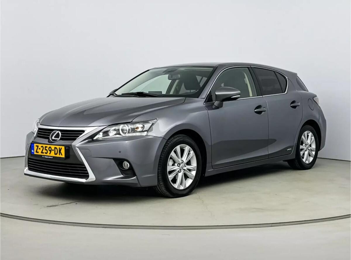 Lexus CT-2024-10-16 09:25:53