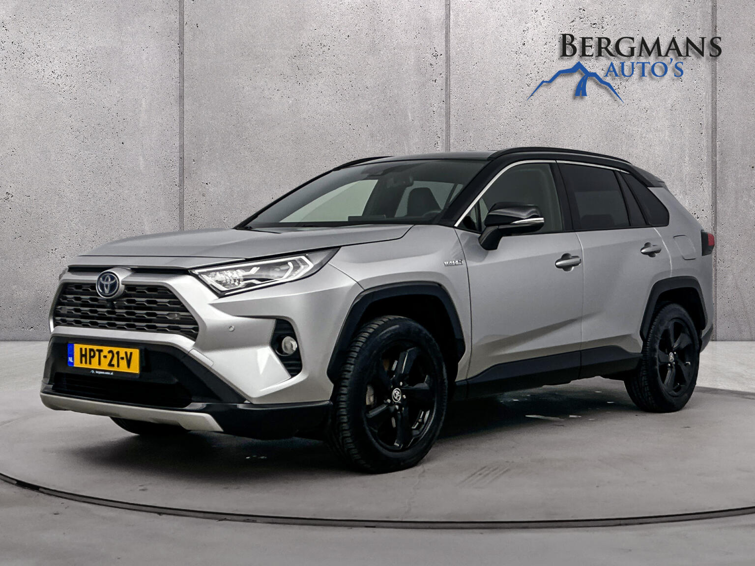 Toyota-RAV4-0