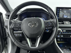 Toyota-RAV4-19
