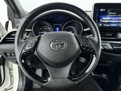Toyota-C-HR-21