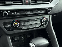 Kia-Niro-15