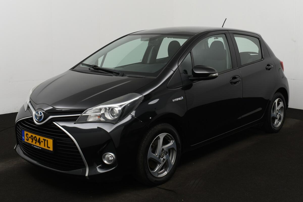 Toyota Yaris-2023-12-07 13:55:49
