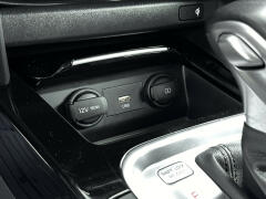 Kia-Xceed-22