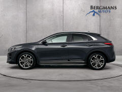 Kia-Xceed-9