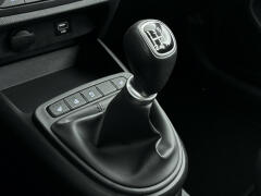 Hyundai-i10-23